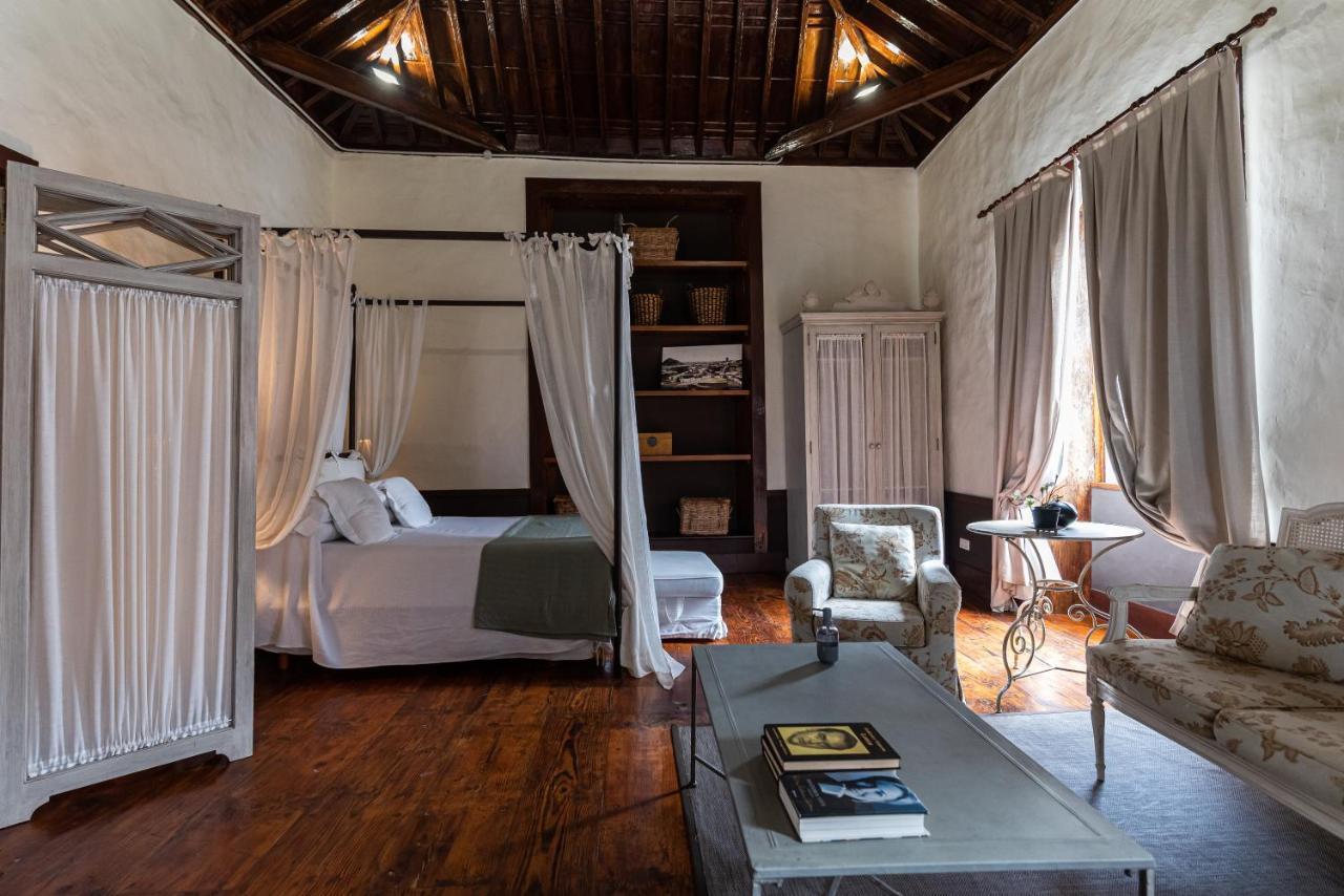 Isla Baja Suites غاراتْشيكو المظهر الخارجي الصورة