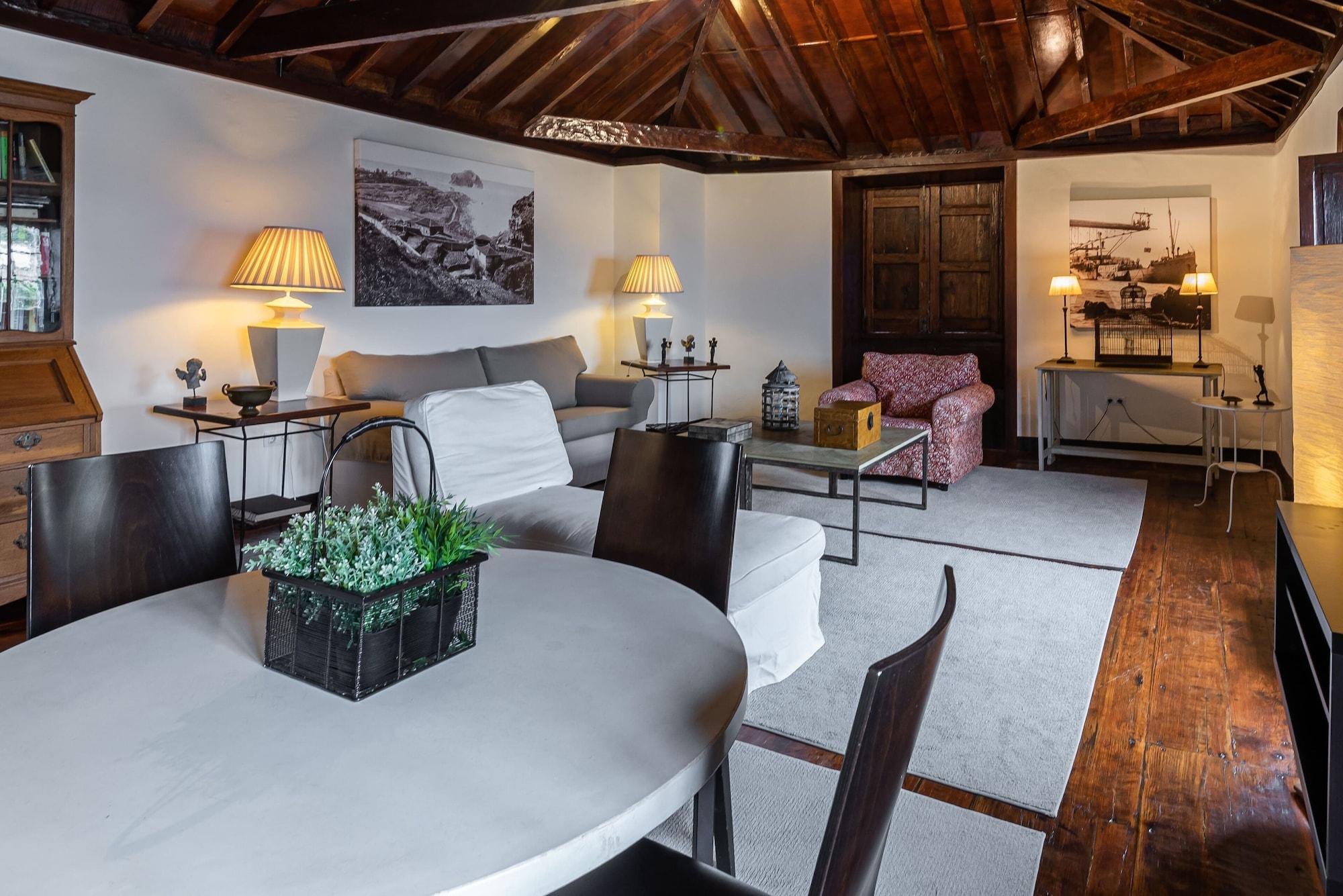 Isla Baja Suites غاراتْشيكو المظهر الخارجي الصورة