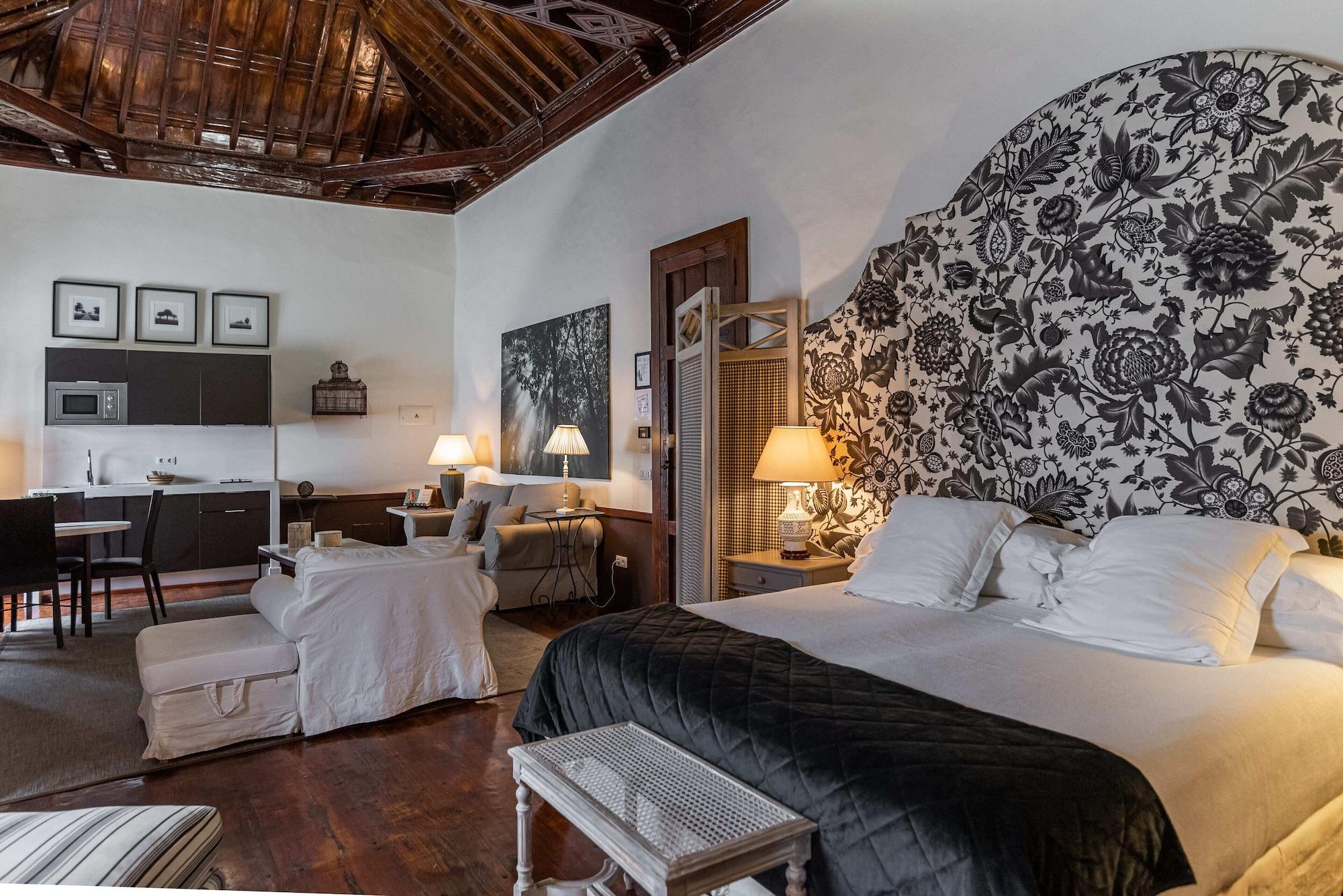 Isla Baja Suites غاراتْشيكو المظهر الخارجي الصورة