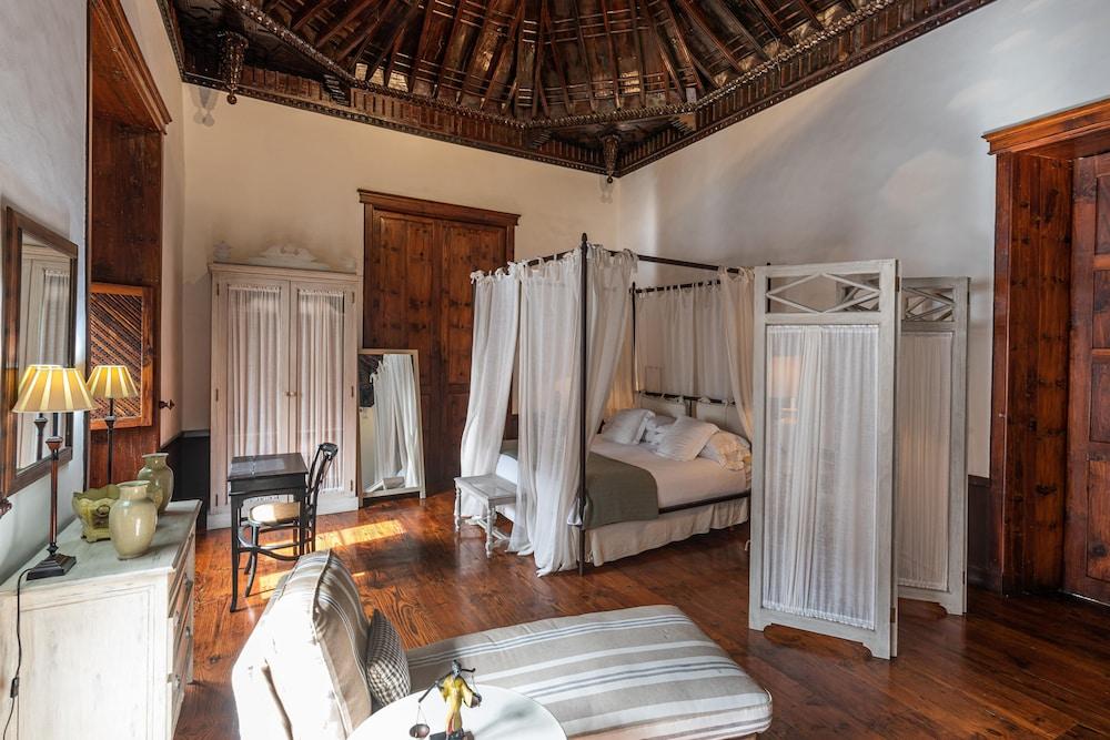 Isla Baja Suites غاراتْشيكو المظهر الخارجي الصورة