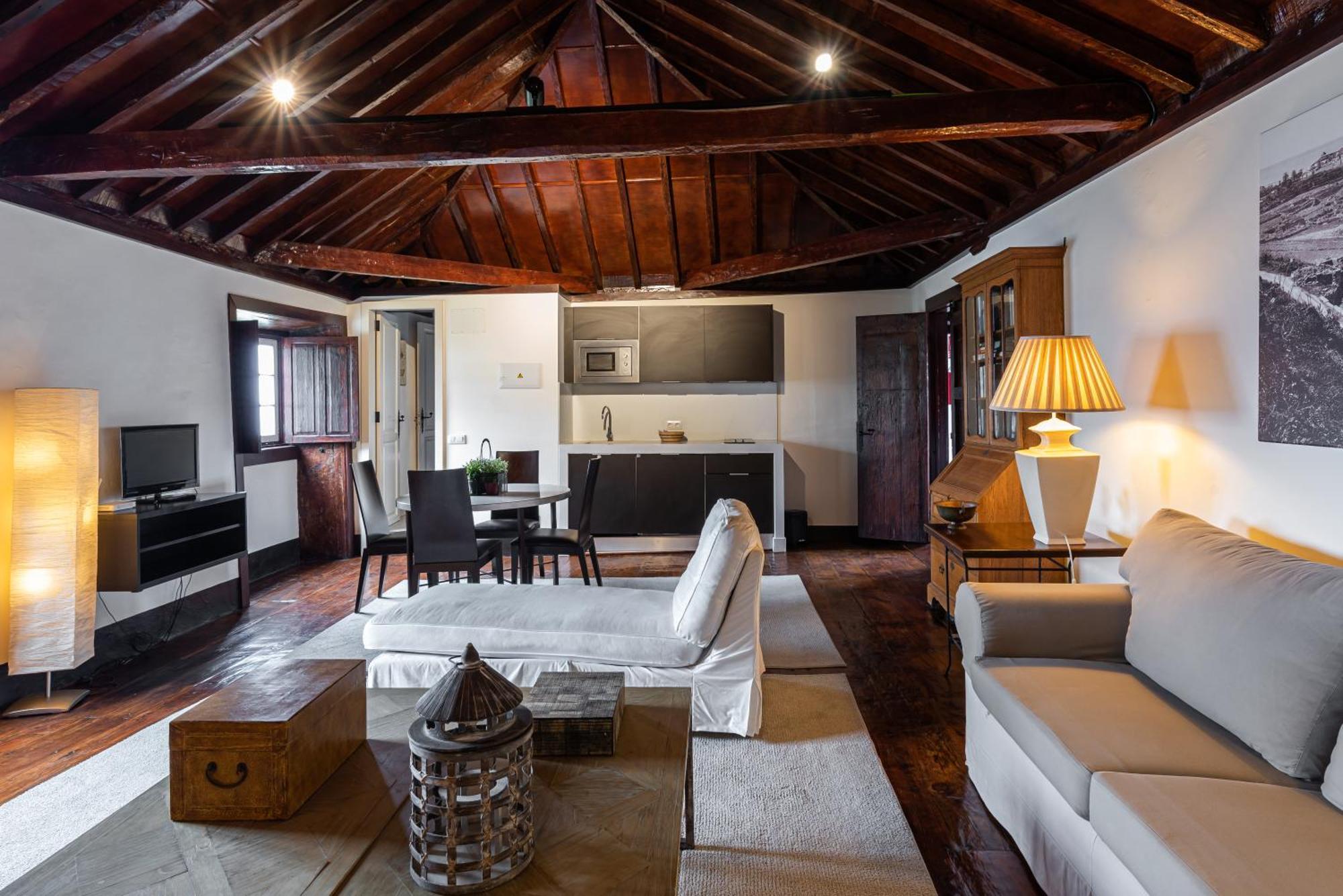 Isla Baja Suites غاراتْشيكو المظهر الخارجي الصورة